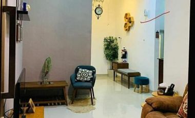 Dijual Rumah Cantik Dekat Mall Cinere