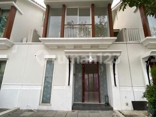 Disewakan Rumah 2 Lantai, 3 Kamar di Grand Harvest Wiyung