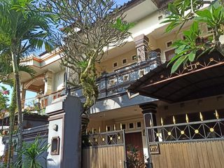 TURUN HARGA RUMAH 2 LANTAI DI KAWASAN UBUNG KAJA BALI