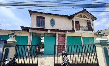 Dijual/Disewakan Rumah Luas 2 Lantai di Jalan Wonosari Dekat Kids Fun Park