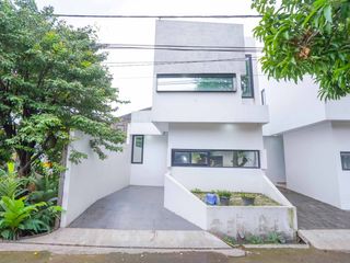 Rumah Siap Huni 13 Menit ke RS Permata Depok 2 Lt Dibantu KPR J-48037