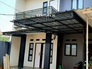Rumah Cantik Minimalis 2 Lantai Semi Furnished Dekat Pintu Tol