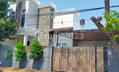 Rumah Mewah Siap Huni Dekat Rita Mall