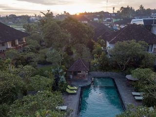 HOTEL TERKENAL DALAM KONDISI BAGUS DI PUSAT KOTA UBUD
