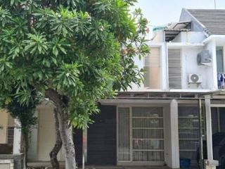 Rumah East Coast Park Pakuwon City Siap Huni, Minimalis