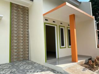 Rumah tanpa DP cantik kokoh strategis di dekat Grandwisata