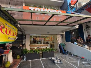 Ruko Bagus Buat Investasi Dipinggir Jalan  Lokasi Jakarta Utara.