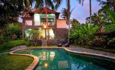 VILLA CANTIK HARGA MIRING DI UBUD BALI