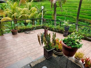 DIJUAL RUMAH 2 LANTAI MURAH DILENGKAPI GAZEBO DI BADUNG