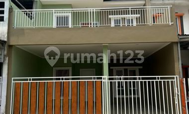 Miliki Rumah Tinggal Sekaligus Tempat Usaha di Cibinong Jawa Barat
