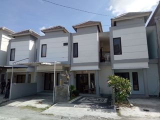 RUMAH 2 LANTAI 600 JUTAAN DALAM PERUMAHAN ELIT DI JIMBARAN
