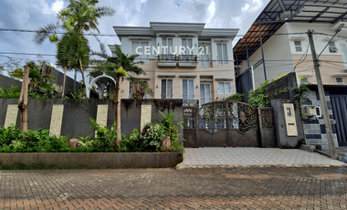 Rumah Sultan Elegan Di Bukit Villa Mas Panakkukang Siap Huni