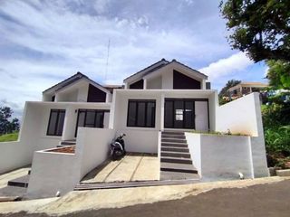 Rumah Minimalis @Bojong Koneng Cikutra Dekat Kawasan Cigadung, Tubagus Ismail, Cicadas dan Cicaheum