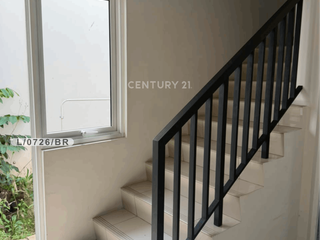 Rumah 2 Lantai Siap Huni D Cluster Dayana Summarecon Bandung