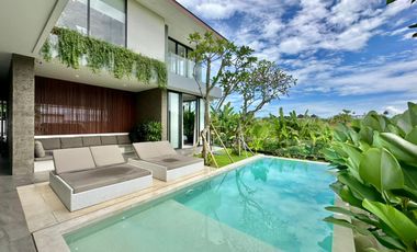 Beautiful Rice field View Villa in Berawa Canggu For Sale
