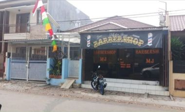 Dijual Rumah kost Griya Tangerang Selatan Masih Produktif Lokasi Di Pinggir Jalan Raya