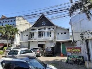Rumah 2 Lantai Sangat Strategis untuk Usaha Mainroad Jalan PETA Lengkong Bandung