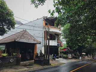 BUC RUKO MURAH 4 LANTAI KAWASAN STATEGIS DI UBUD BALI
