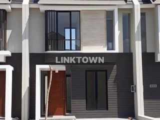 Pasti Murah Rumah 2 Lantai di Northwest Lake Surabaya Barat
