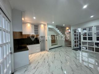 Elegant American Classic House 2 Bedroom For Rent In Gunung Salak