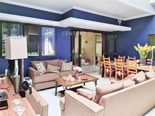 Hot Sale Rumah depan taman Melia Residence Graha Raya #112637