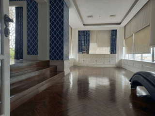 Gedung Bagus 4,5lt, Ada Basement Di Menteng Jakarta Pusat