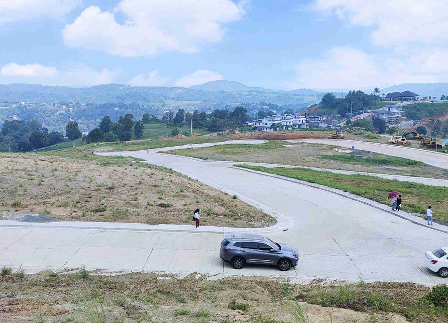 Forest Hills Avenue, Lower Tulakin, Bagong Nayon, Antipolo, Rizal