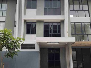 Disewakan Rumah Minimalis Modern Full Furnishi Serenade: