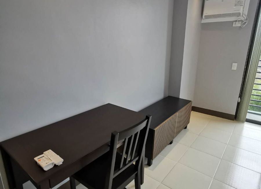 Grasslands Drive, Santo Domingo, Santa Rosa, Laguna image 3