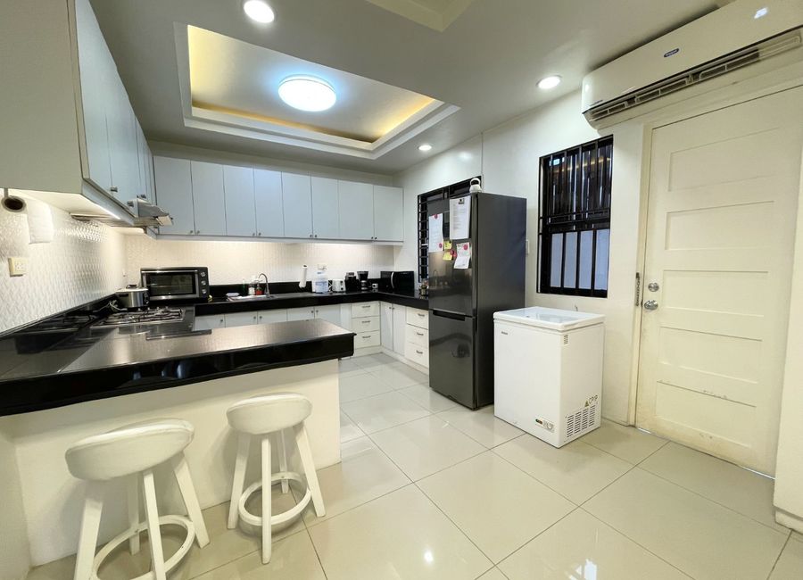 Aster Street, Madera Homes II, San Andres, Cainta, Rizal image 2