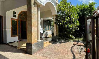 Dijual rumah mewah Bendul Merisi - Wonocolo Surabaya