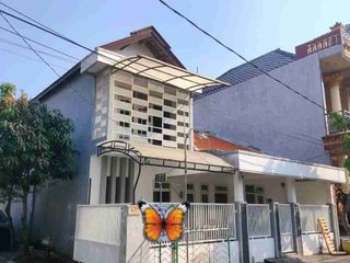 dijual rumah perum Bluru permai Sidoarjo kota