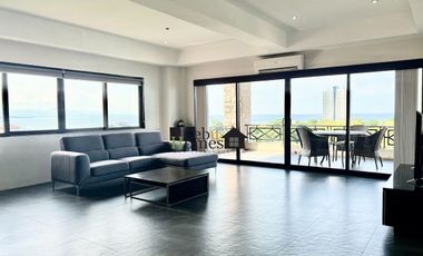 2 Bedroom with Sea View for Sale in Coralpoint, Mactan
