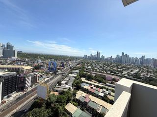 RUSH SALE 3BR Penthouse unit at Brio Tower MAKATI