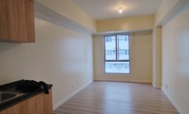 Vireo Studio for Lease, Arca South