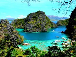 HOUSE AND LOT FOR SALE IN THE PARADISE OF CORON, PALAWAN