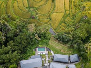 Freehold - Rice Field Vista Retreat Serene Luxury Living in Ubud's Panoramic Paradise