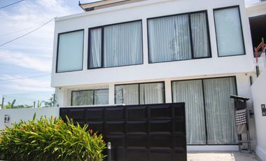 Leasehold - Tranquil Oasis in Canggu Modern 2 Bedroom Villa with Serene Living Spaces