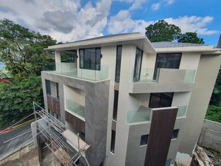 For Sale House and Lot Residences at Wack Wack 5 Bedrooms, Mandaluyong