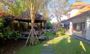 Jual villa sedap malam dekat sanur lt 500 m2