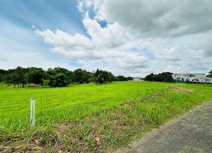 Santierra Nuvali, Santo Domingo, Santa Rosa, Laguna