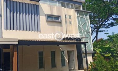 Jual Rumah Cluster Caspia The Icon BSD City Tangerang Siap Huni Dengan Privat Swimming Pool