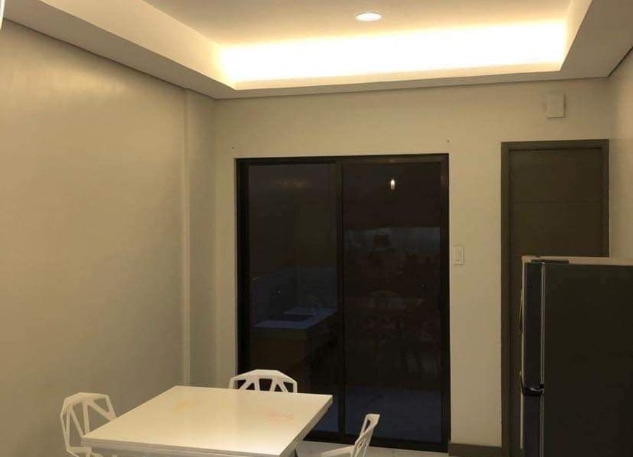 Narra Street, Town & Country Executive Village, Mayamot, Antipolo, Rizal image 2