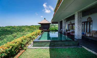 Villa Tujuh Kamar Dengan Ocean View Dijual di Uluwatu, Bali