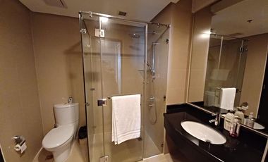 One Serendra West - 1BR For SALE
