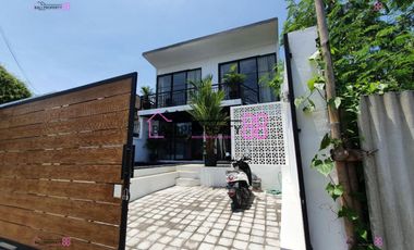 Jual villa kayu tulang canggu lt 120 m2