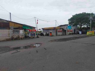 Dijual Tanah di 
Gunung anyar Surabaya timur
 
Iuas tanah 3,5 H
Surat shm 1 pemilik

Harga 3,5 jt/ m 

Hub tn 08123217----
