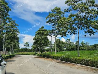 Lakeside Evozone Nuvali Commercial (BELOW MARKET PRICE)