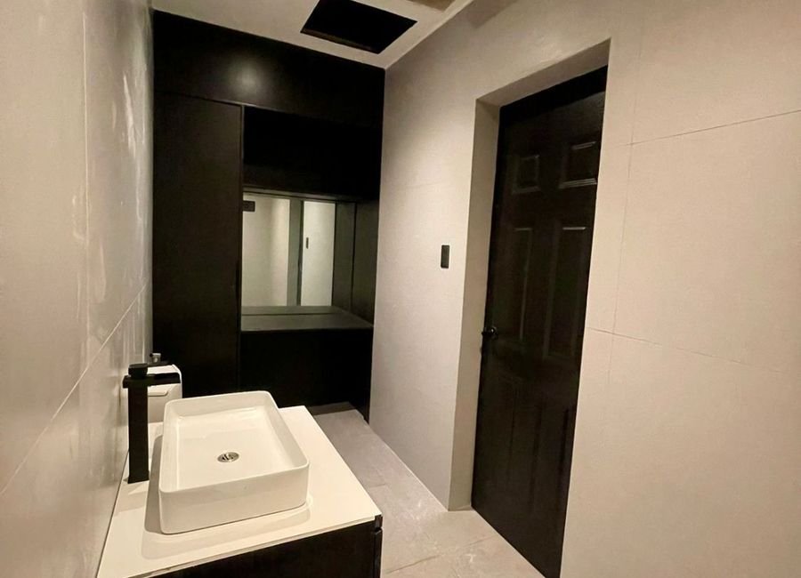 Molave Street, Greenwood 5, Cainta, Rizal image 2