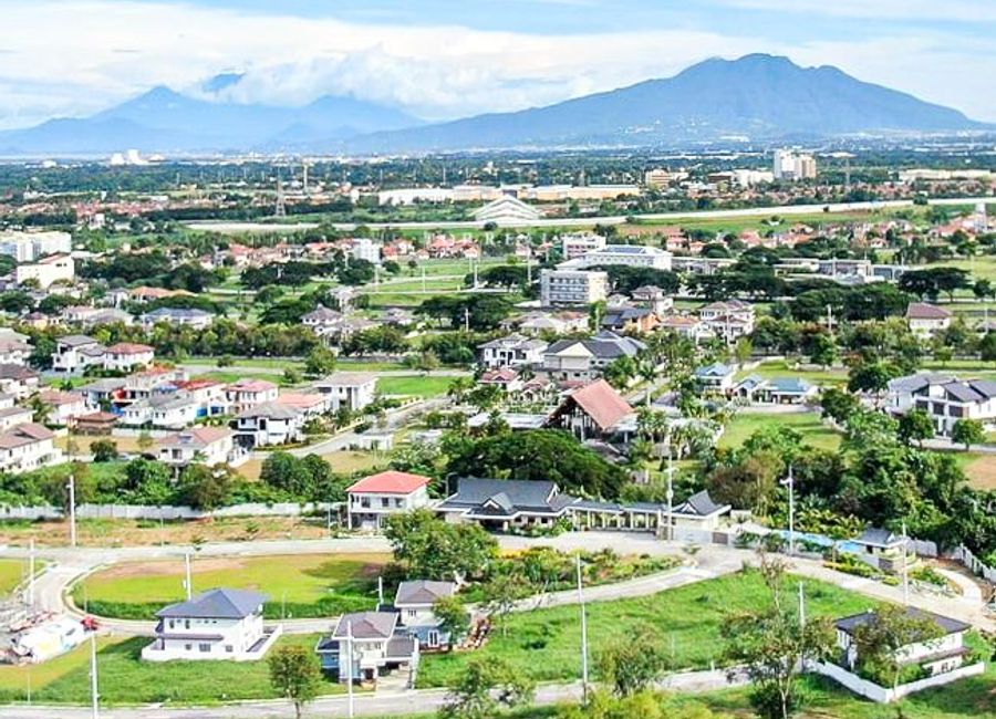 South Boulevard, Inchican, Silang, Cavite